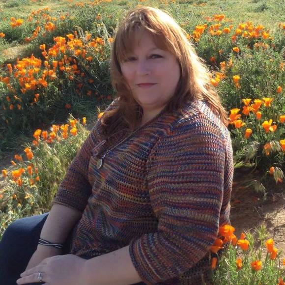 Meet your Posher, Julie - Picture 1 of 1